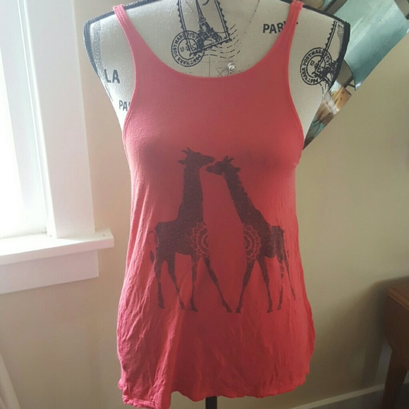 Giraffe tank