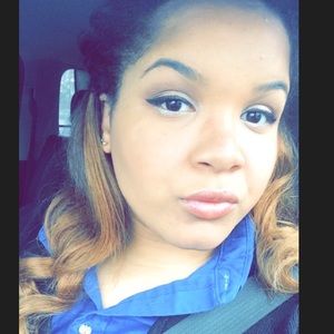 Meet your Posher, Darnisha