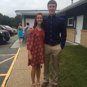 Meet your Posher, Alyx