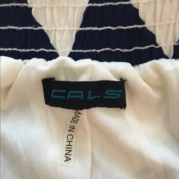 Boutique Navy Chevron Palazzo Pants - Picture 2 of 2