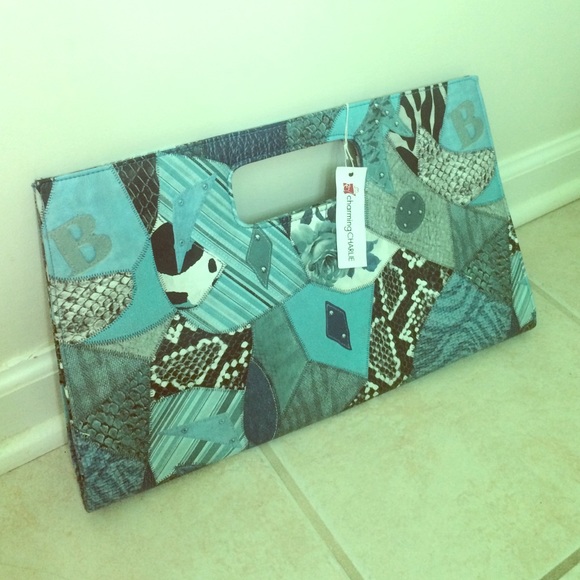 *NWT* Charming Charlie Blue Family Handbag