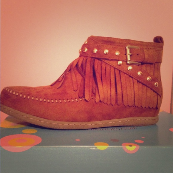 Moccasin Bootie