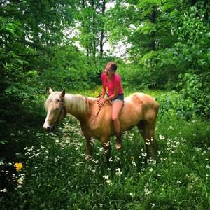 Meet your Posher, Riley nicole