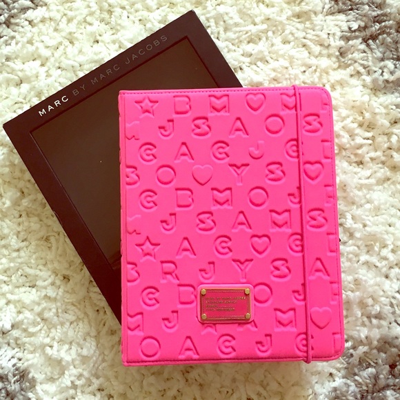 Marc by Marc Jacobs tablet case
