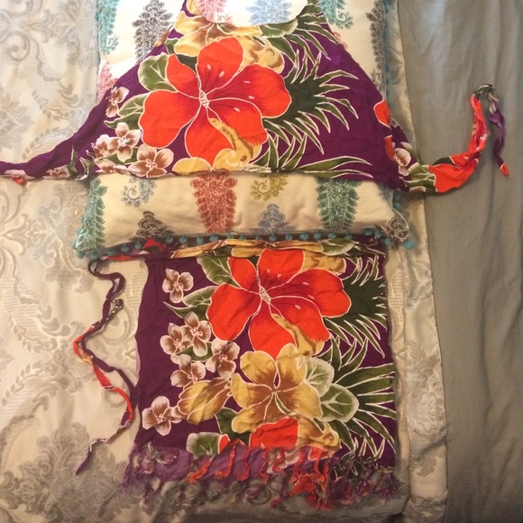 Colorful coverup 😍