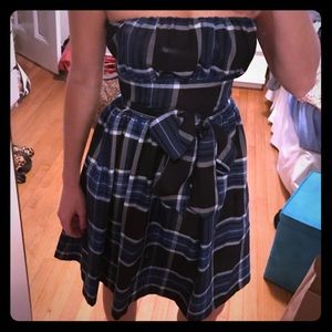 NWT 💙 plaid strapless dress