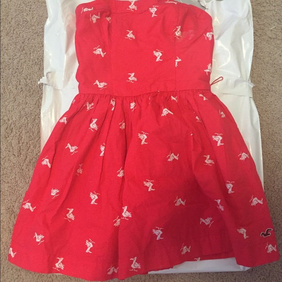BRAND NEW HOLLISTER DRESS