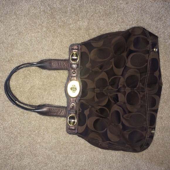 brown coach purse
