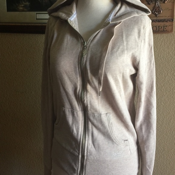 Vs Supermodel Essentials Size Medium Like New - image 3