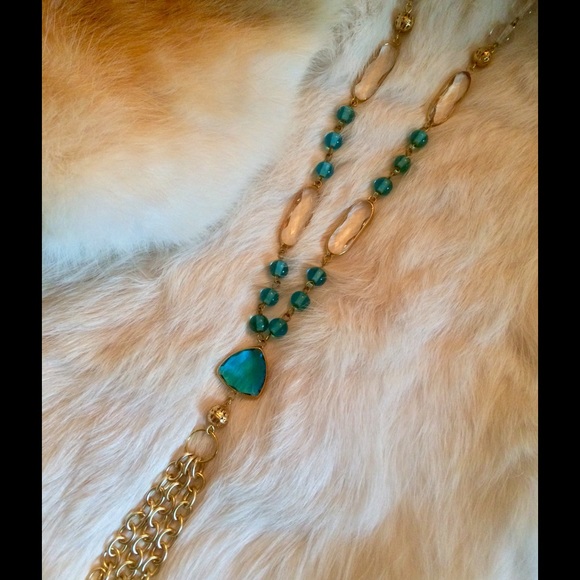 ⚜Leslie Charm⚜Tassel Necklace - Picture 1 of 4
