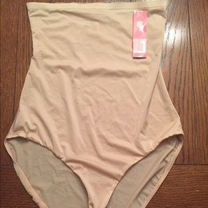 NWT 3x High Waisted Spanx