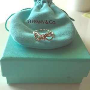 Tiffany & Co sterling silver ring size 5