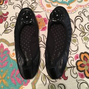 Lindsay Phillips black leather flats