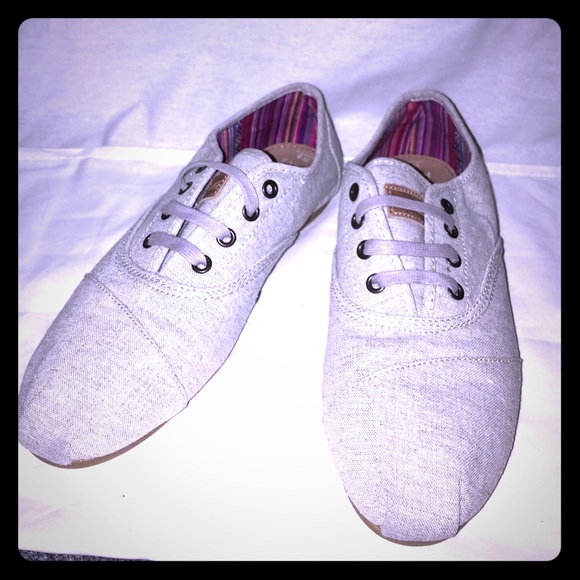 Grey Toms 🌸 *Brand New*