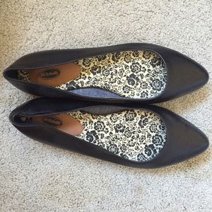 Women's Flats