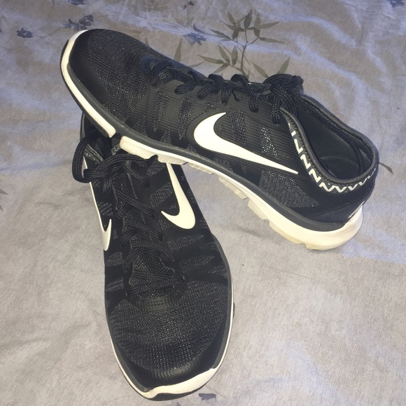 Nike Flex Supreme Size 9 Very gently used