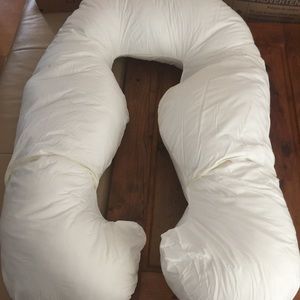 Pregnancy pillow