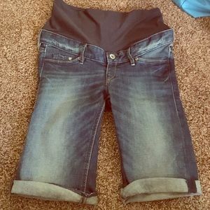 MAMA maternity shorts