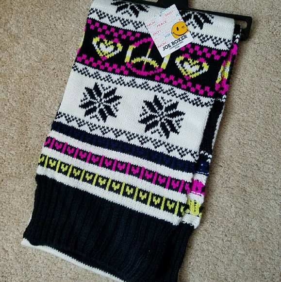 Scarve - Picture 1 of 2