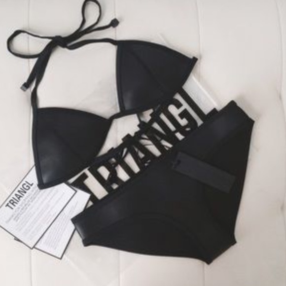 authentic TRIANGL bikini Chloe New York noir