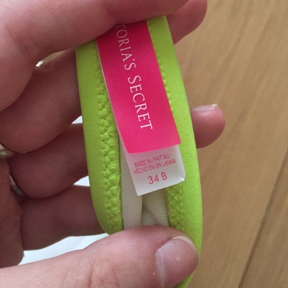 Victoria Secret Bikini top - Picture 3 of 4