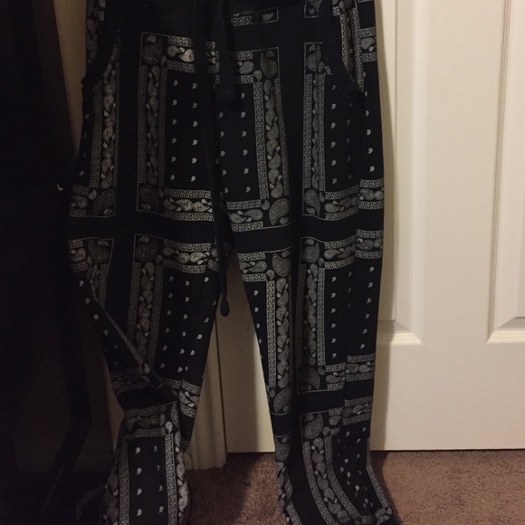 Black joggers