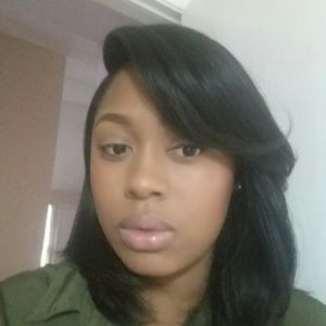 Meet your Posher, Erin