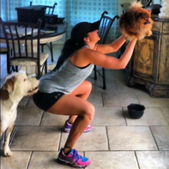 Meet your Posher, Sara - Picture 2 of 8