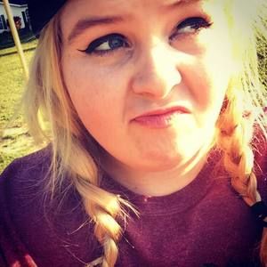 Meet your Posher, Sienna