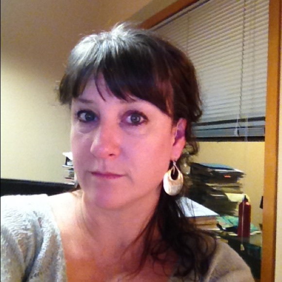 Meet your Posher, Shelley - Picture 1 of 1