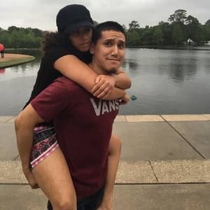 Meet your Posher, Kayla