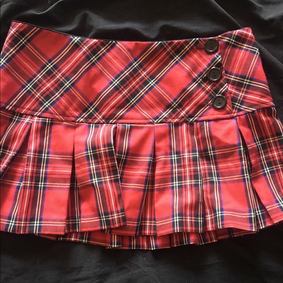 Mini school girl skirt!