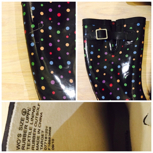 🎉HP🎉Polka Dot Rain Boots - Picture 2 of 3