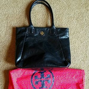 TORY BURCH Large Black Tote with dustbag!!