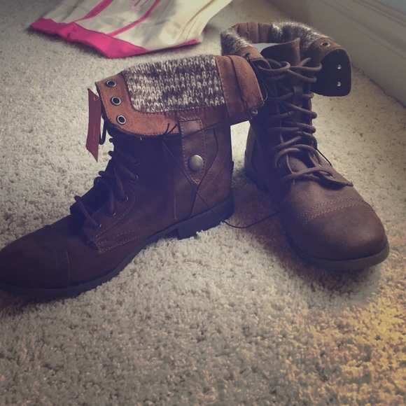 Mossimo Combat Boots