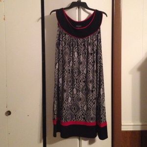 Very comfortable dress from Enfocus.