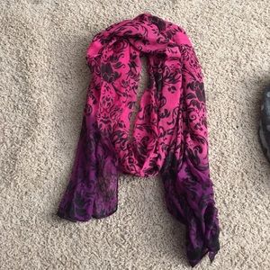 2 scarves