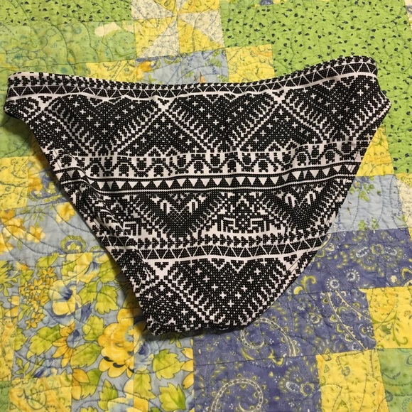 BATHING SUIT BOTTOM BUNDLE!! - Picture 2 of 4