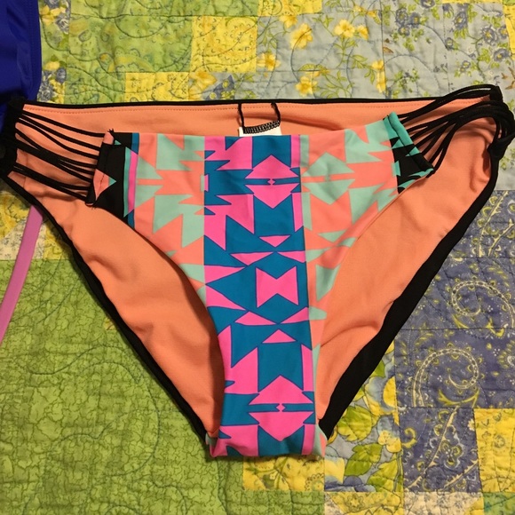 BATHING SUIT BOTTOM BUNDLE!! - Picture 3 of 4
