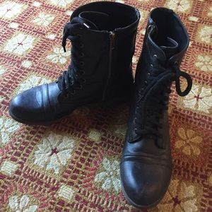 Madden girl combat boots