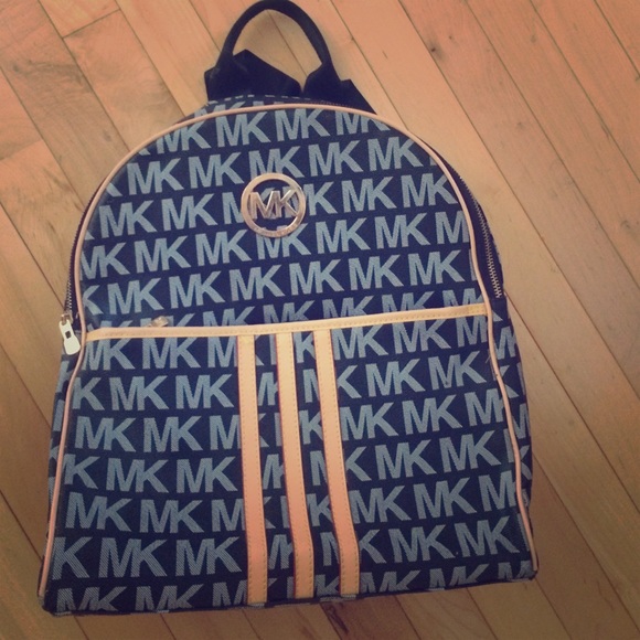 MK back pack