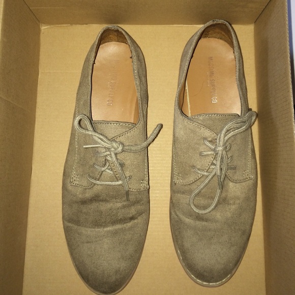 Taupe oxfords