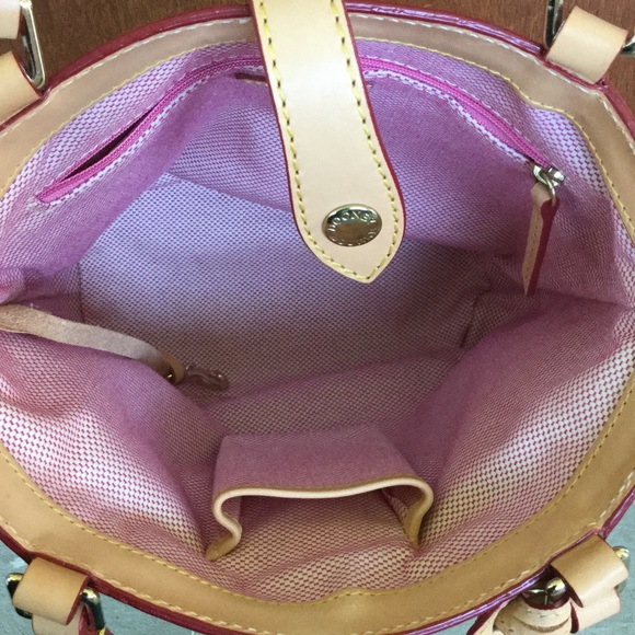 Dooney & Bourke Shoulder Bag 💗 - Picture 3 of 4