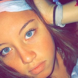 Meet your Posher, Shania