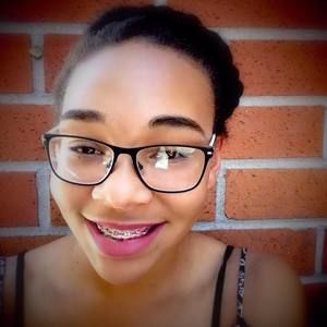 Meet your Posher, Serena