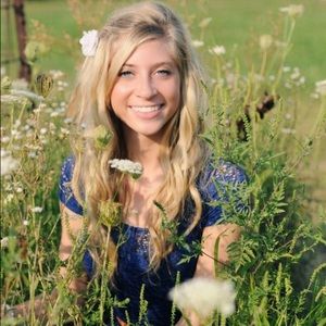 Meet your Posher, Alyssa