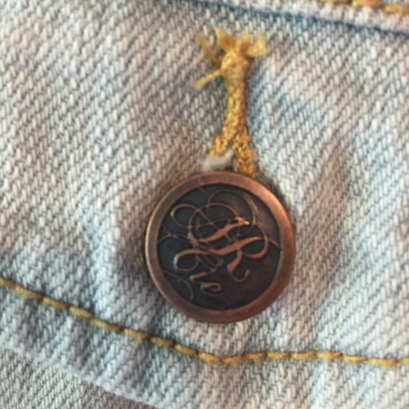 American Rag Vest - Picture 3 of 4