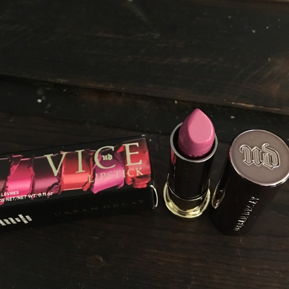 URBAN DECAY Vice "Bittersweet" Matte Lipstick