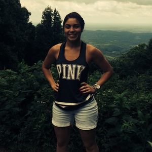 Meet your Posher, Danay