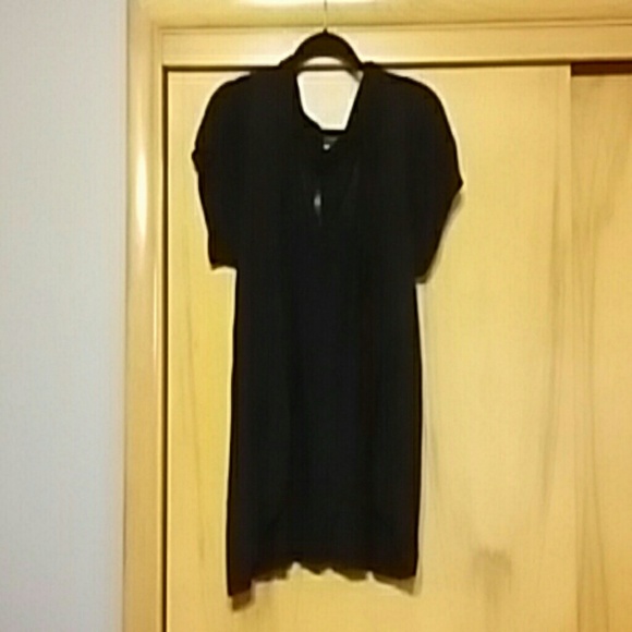 Black short sleeved open front cover